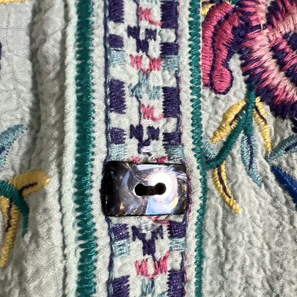 Calessa Tunic Top 3X Green Embroidered 3/4 Sleeve Mixed Media Flowy Patchwork - Picture 3 of 11